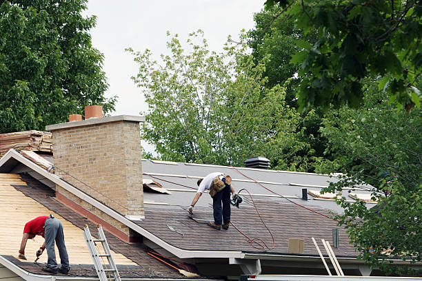 Quick and Trustworthy Emergency Roof Repair Services in Lake Barcroft, VA